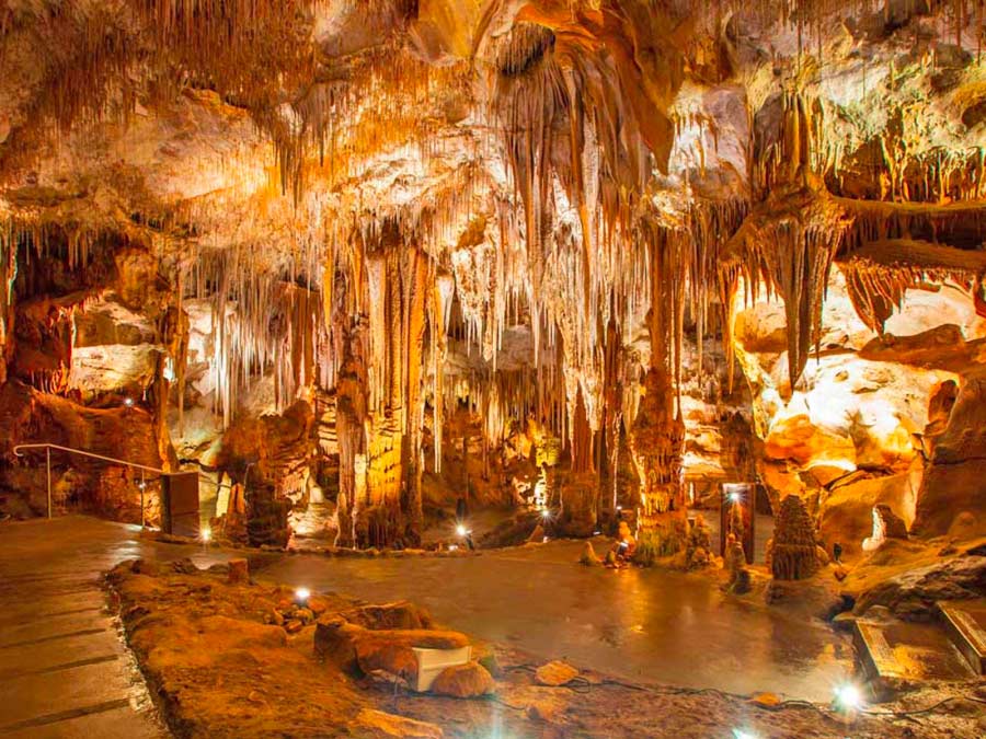 затопленная пещера Кастеллана