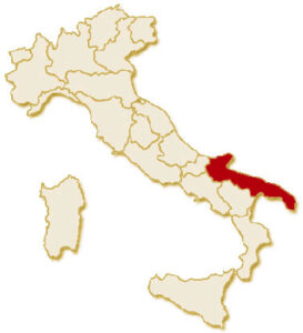 地理的にイタリアと比較したプーリア