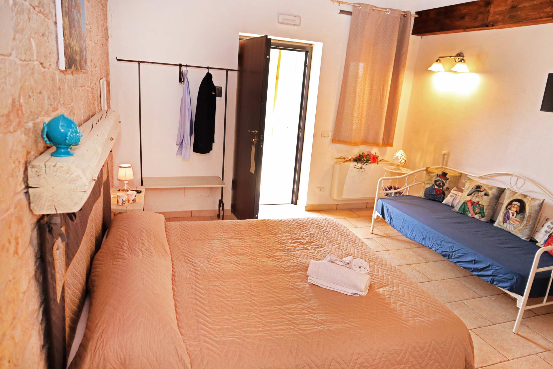 letto per persone e bambini a conversano di b&b